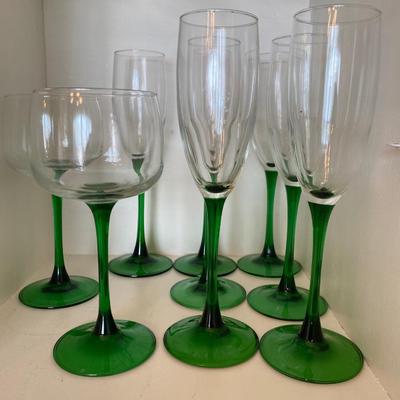 Set of 7 vintage forest green champagne flutes