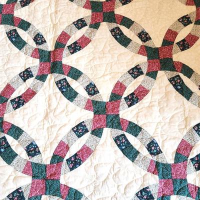 Lot #53 Full Size Handmade Light Quilt/Comforter - Wedding ring pattern