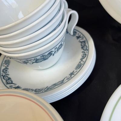 Mixed lot of Corelle