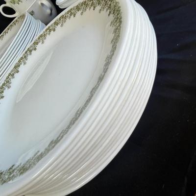 Large Corelle Crazy Daisy set