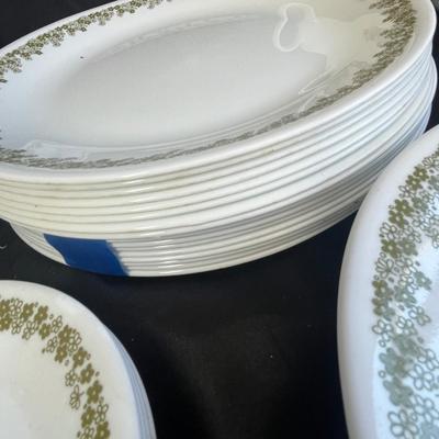 Large Corelle Crazy Daisy set