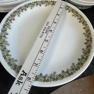 Large Corelle Crazy Daisy set