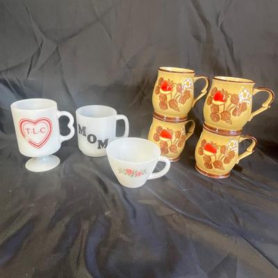 Lot of mugs