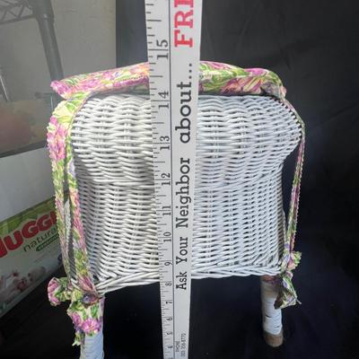 Wicker pieces