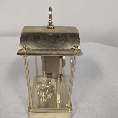 Vintage Daniel Dakota Mantle Clock