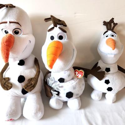 Lot #69 Lot of 3 Plush OLAF Figures from Disney's Frozen - 2 new with tags