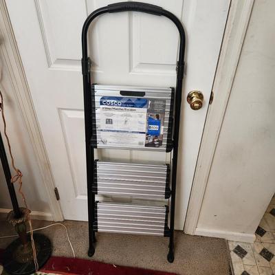 Cosco 3 Step Folding Ladder