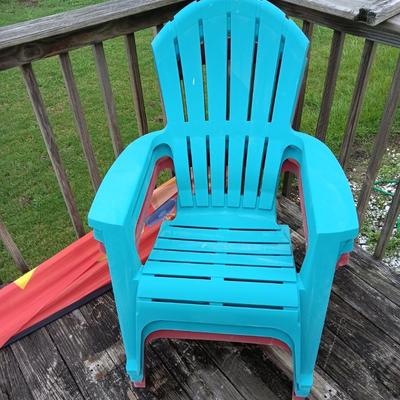 Anarandick Chair plastic
