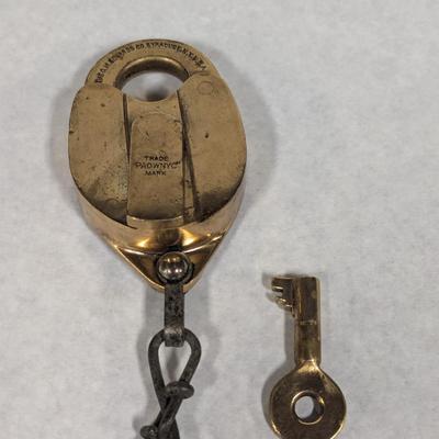 Antique O. M. Edwards Co. Syracuse NY "PAOWNYC" Brass Railroad Lock With Key