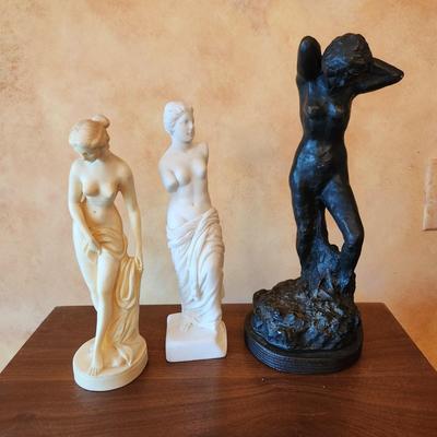 Lot of 3 Women Statues 2 Made in Italy A. Santini 1 Nude Woman Bathing Alva Museum Replicas Sculpture