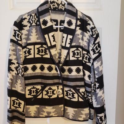 Women's Aztec Print Jacket