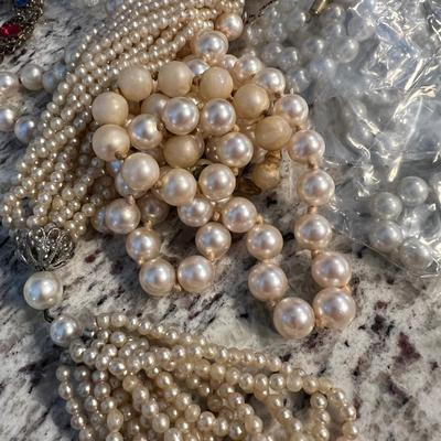 Large Mixed Costume Jewelry Lot - Vintage & Contemporary