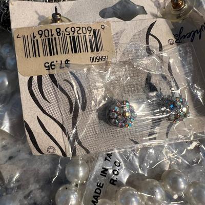 Large Mixed Costume Jewelry Lot - Vintage & Contemporary