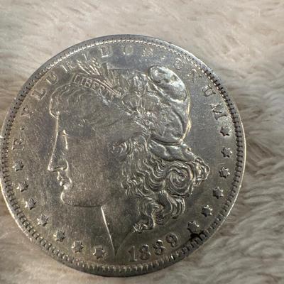 1889 O MORGAN AU 50 US COIN 1$