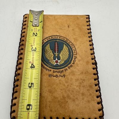 1948 Berlin Leather Fold w/ Mirror