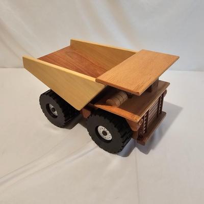 Big Rig Wooden Toy Trucks (G-JS)