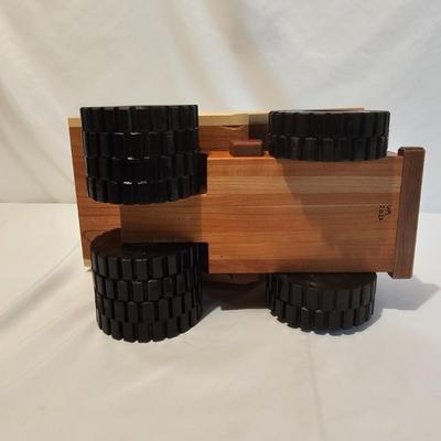 Big Rig Wooden Toy Trucks (G-JS)