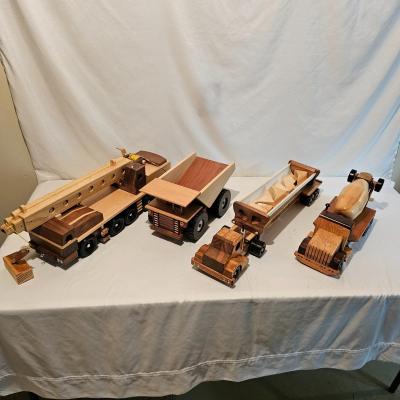 Big Rig Wooden Toy Trucks (G-JS)