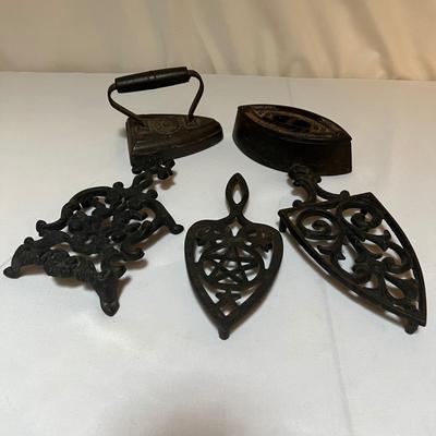 Cast Iron Trivets & Antique Irons (LR-RG)