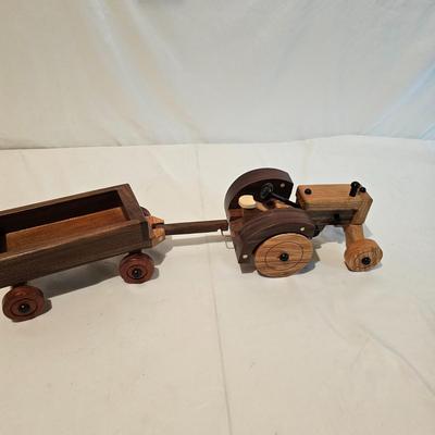 Wooden Dump Trucks, Flat Beds & More (G-JS)