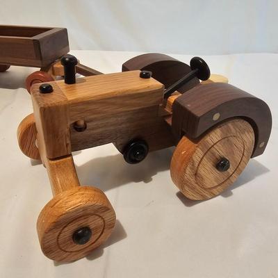 Wooden Dump Trucks, Flat Beds & More (G-JS)