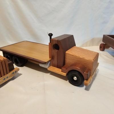 Wooden Dump Trucks, Flat Beds & More (G-JS)