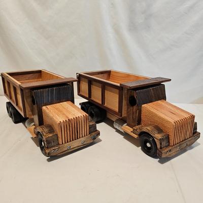 Wooden Dump Trucks, Flat Beds & More (G-JS)