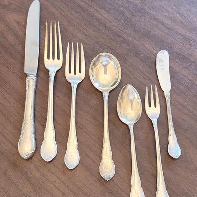 LUNT ~ Sterling Silver ~ Modern Victorian ~ 7 Piece Setting for 8 ~ *Read Details