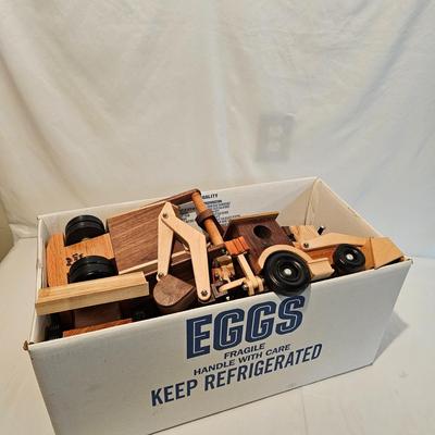 Assorted Wooden Earth Moving Toys (G-JS)