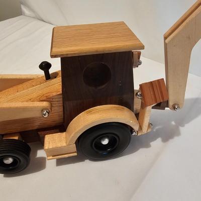 Assorted Wooden Earth Moving Toys (G-JS)