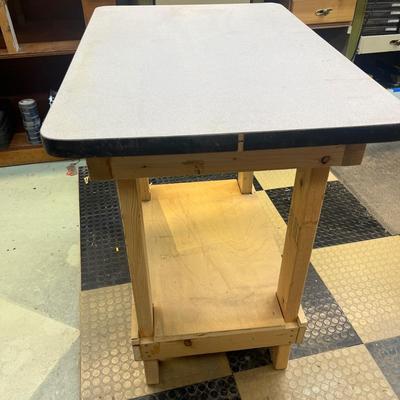 Small Work Bench (WS-MG)