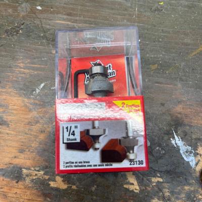 Large Selection of Router Bits (WS-MG)