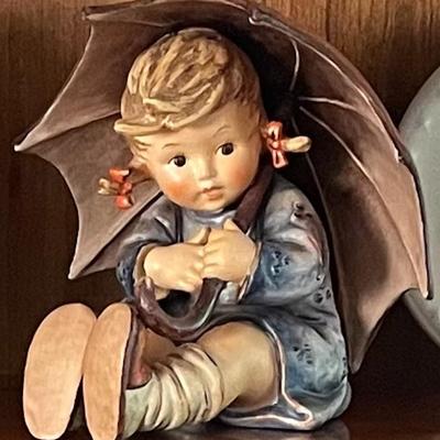 Hummel Large "Girl with Umbrella"