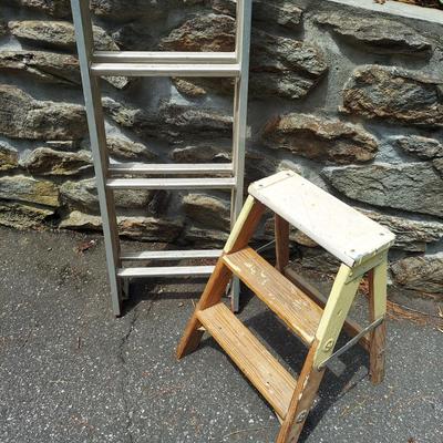 16' Extension Ladder and Wooden Step Ladder (G-JS)
