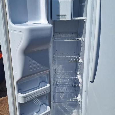 Samsung side by side refrigerator