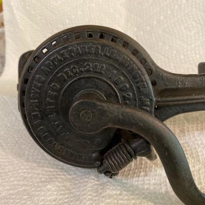Apple peeler