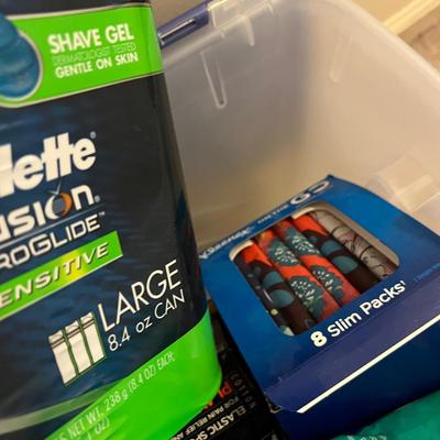 BIG Lot New Toiletries - Cetaphil, Neutrogena, Gillette