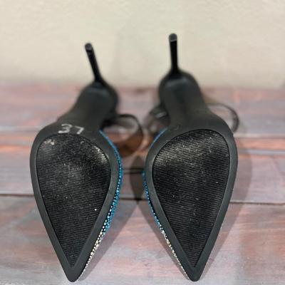 GUESS Ombré Stiletto Heels Size 7