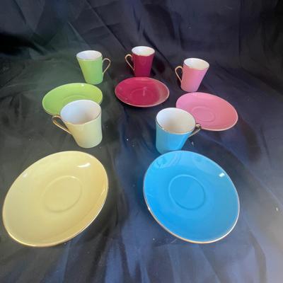 Cup & Saucer group