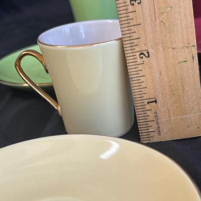Cup & Saucer group