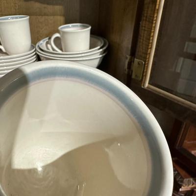 13 Pieces of Praltzgraff pottery