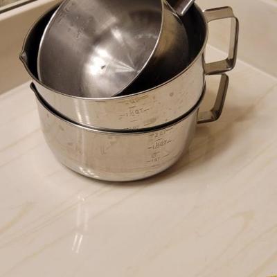 3 Measuring Pots