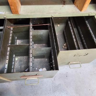 12-Drawer Storage/Work Bench (G-JS)