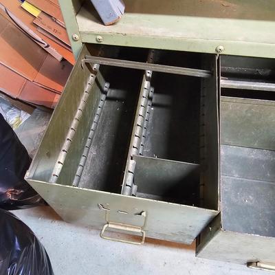 12-Drawer Storage/Work Bench (G-JS)