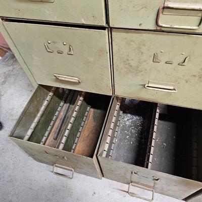 12-Drawer Storage/Work Bench (G-JS)