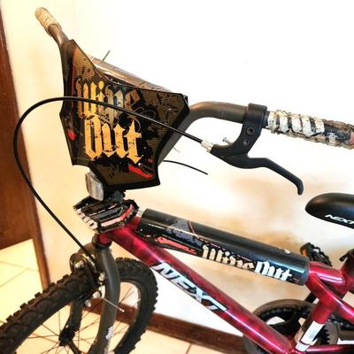 Lot #81 Next WIPE OUT youth bike