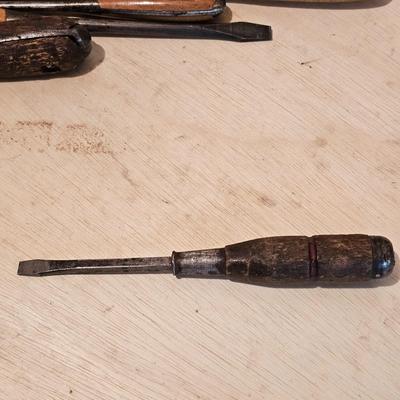 Old Screwdrivers & Levels (G-JS)