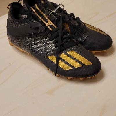 Adidas Sneakers