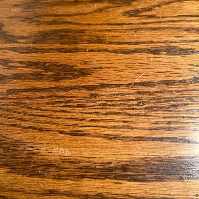 D6-Pair of End Tables