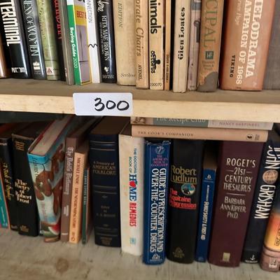 CONTENTS OF BOOKSHELF HUGE BOOK LOT